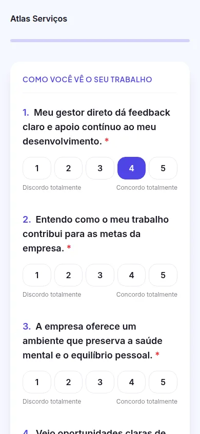 Formulário de clima no celular, com a marca da empresa e escala de concordância.